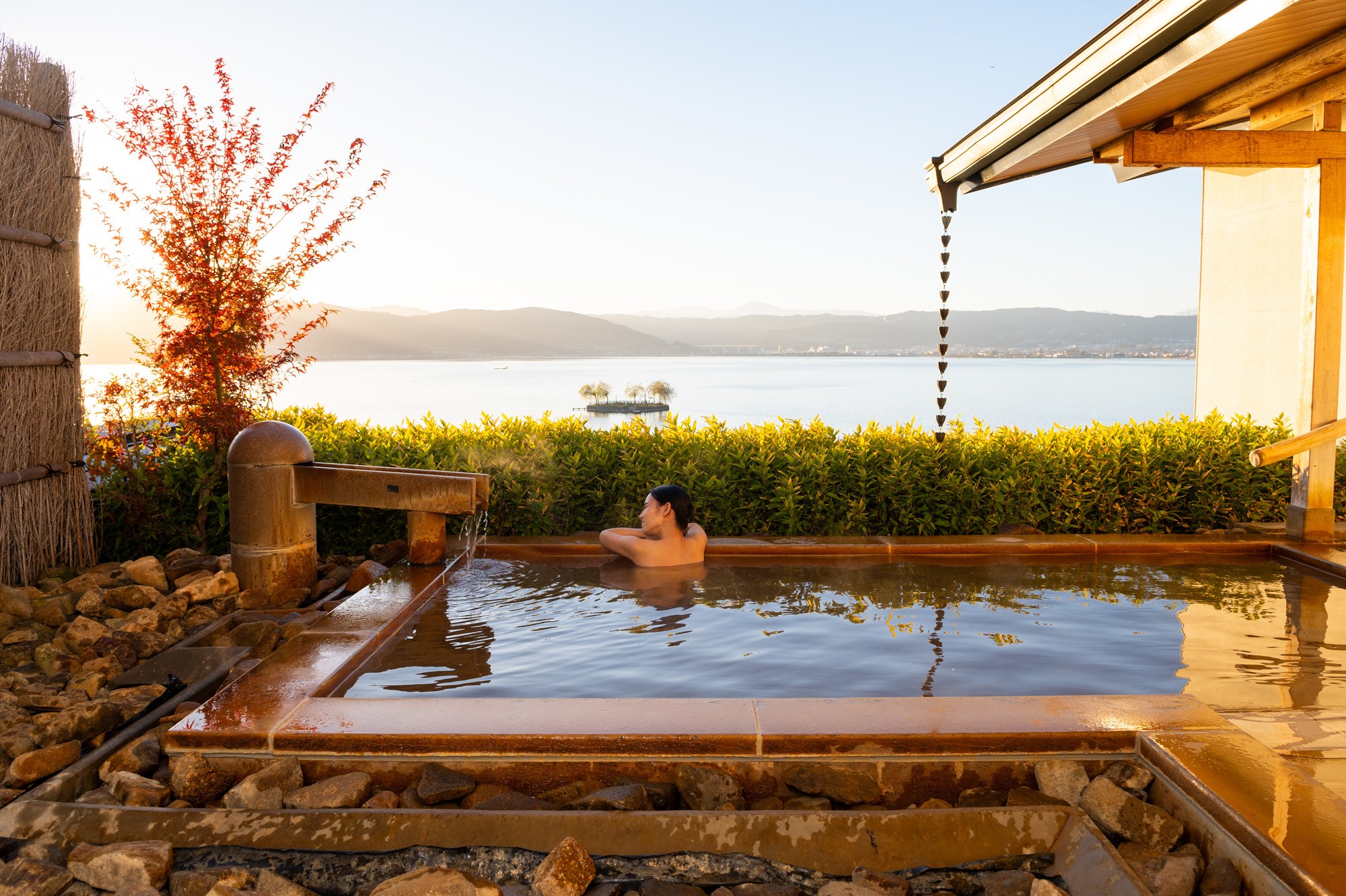 温泉天国／信州の温泉宿に泊まろう！ゆったり贅沢な時を過ごせる、素敵な温泉宿15選♡宿泊券が当たるサントリーのキャンペーンも【PR】 |  ARURA（アルラ）