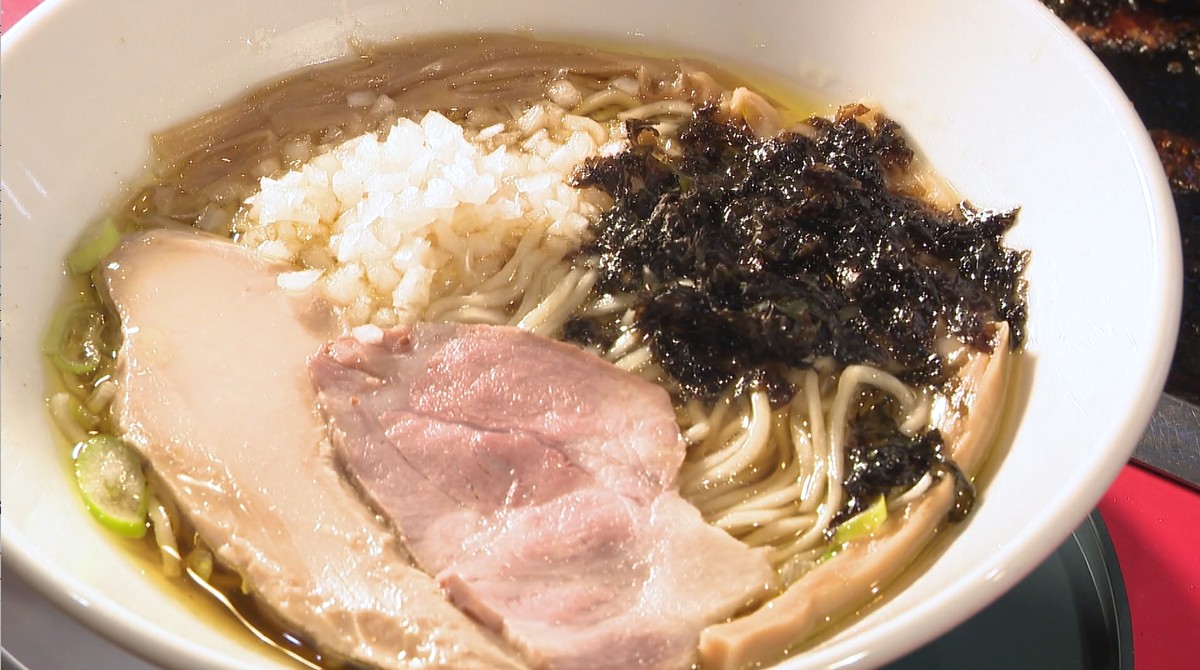 長野の粉ものグルメ『麺と鉄板焼き つづら』粉ものとラーメン 二刀流の実力店